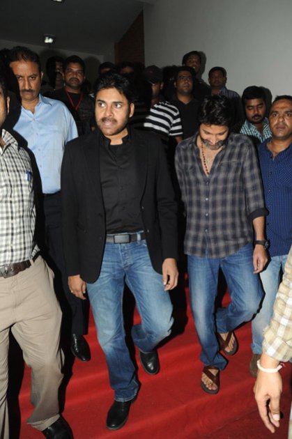 Attarintiki-Daredi-Thank-You-Meeting